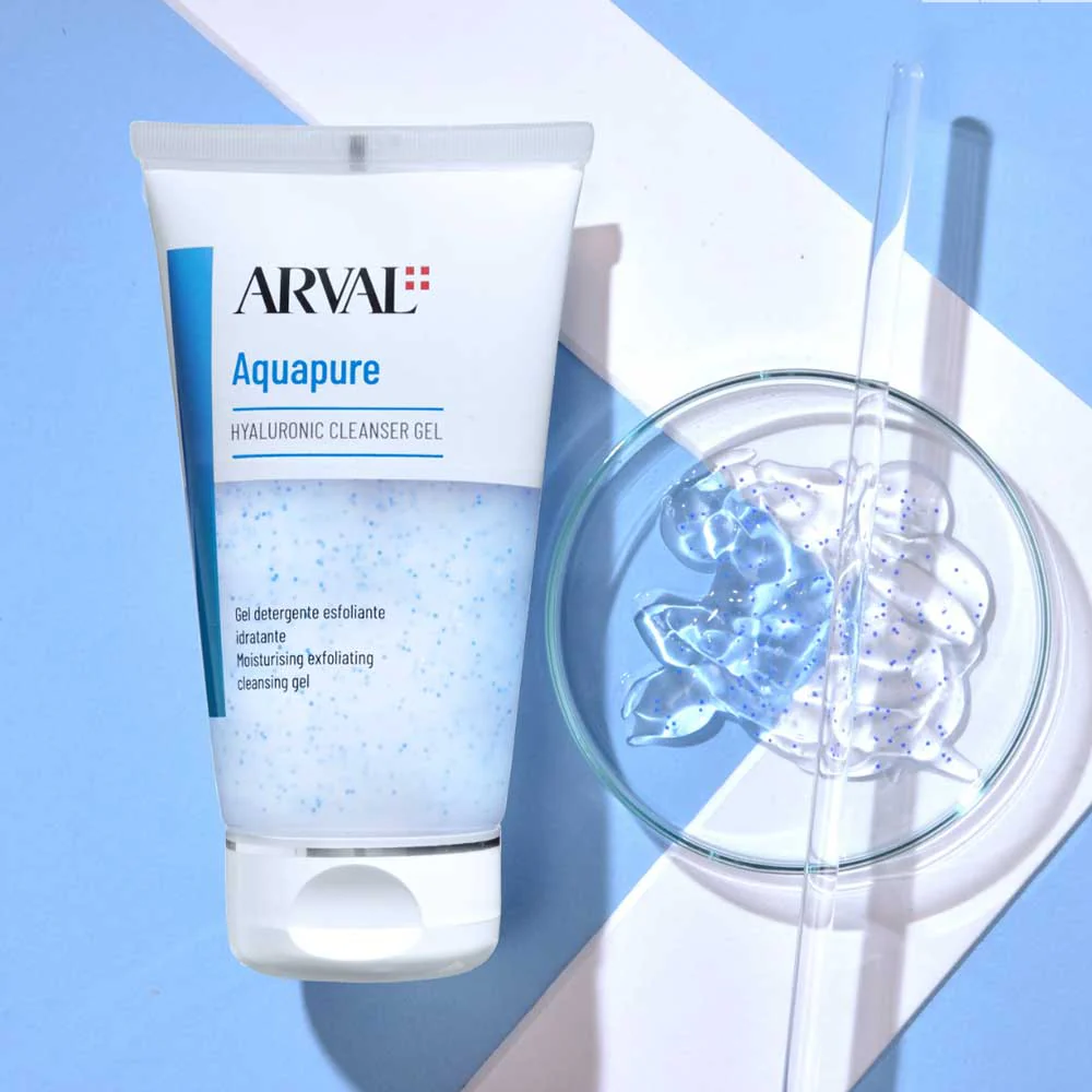 Aquapure Hyaluronic Cleanser Gel - Image 3