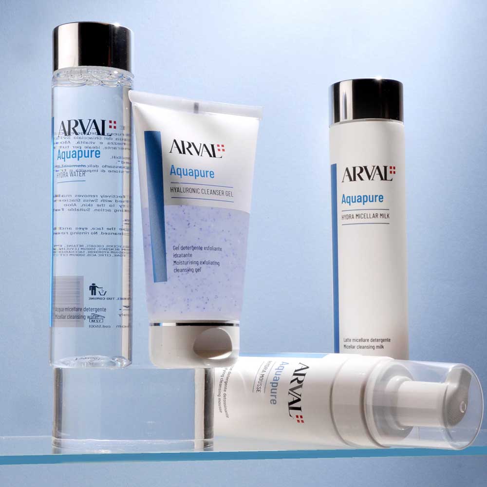 Aquapure Hyaluronic Cleanser Gel - Image 5