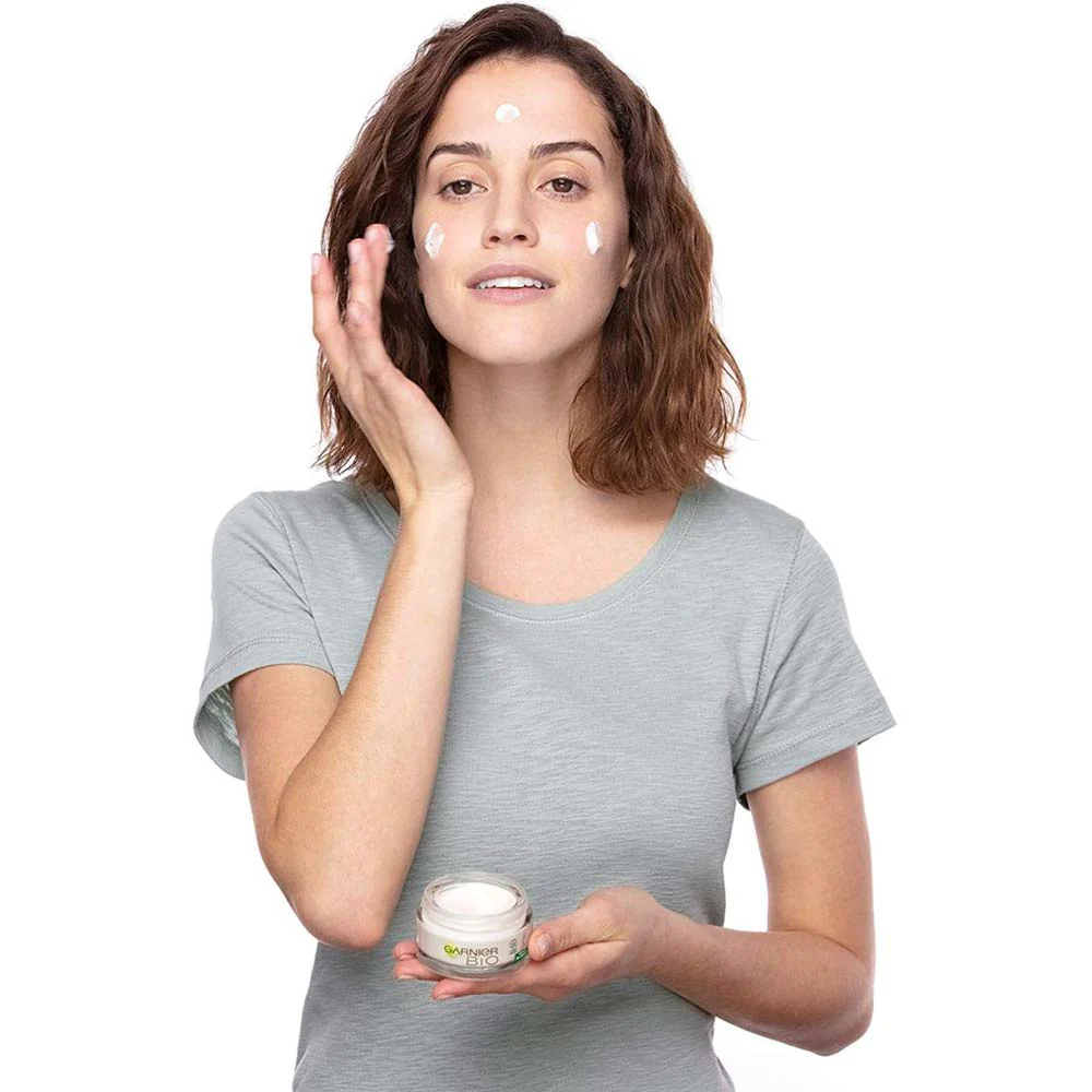 Crema viso anti-rughe lavanda rigenerante - Image 3