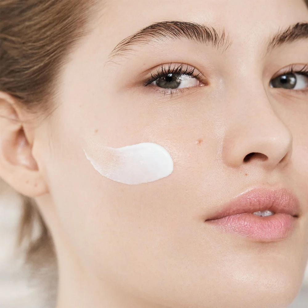 Daywear Advanced Multi-Protection Anti-Oxidant SPF15 - Image 5