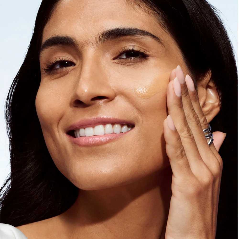 Even Better Clinical Vitamin Makeup SPF 50 - Image 65