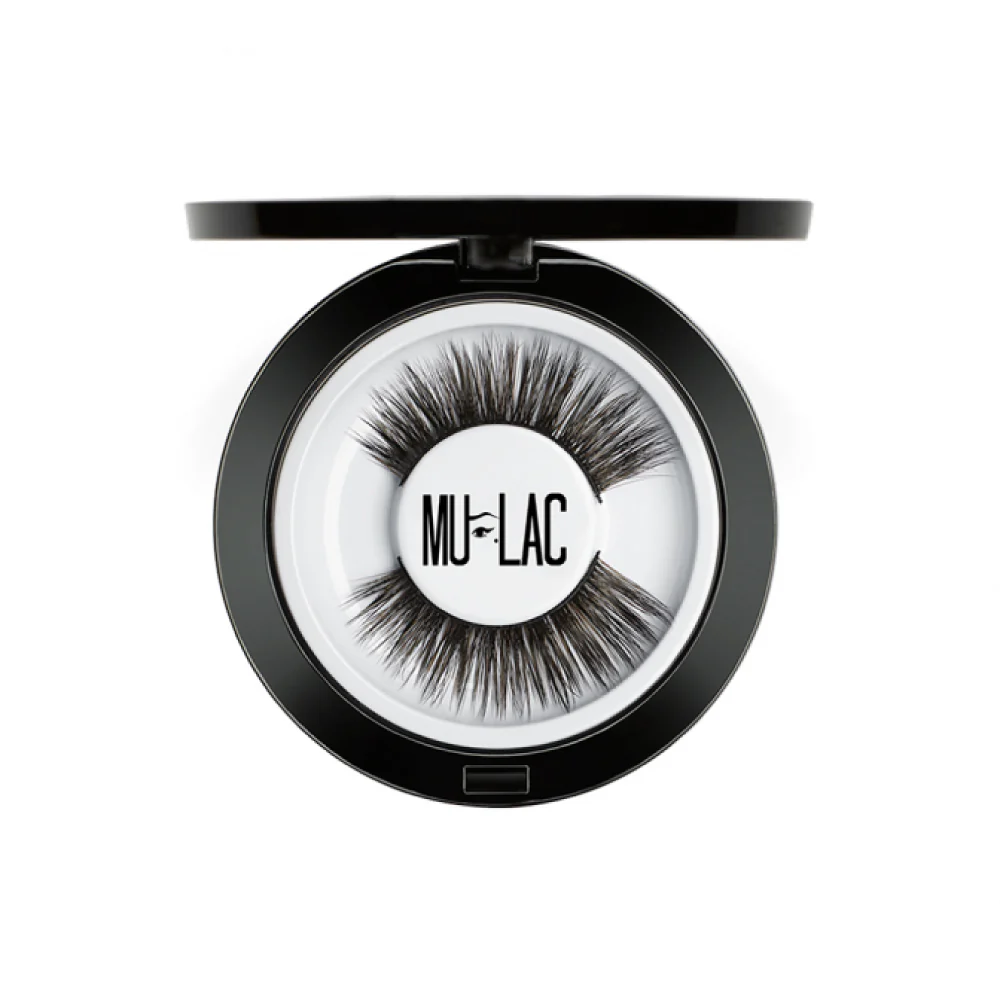 Flirty Eyelashes