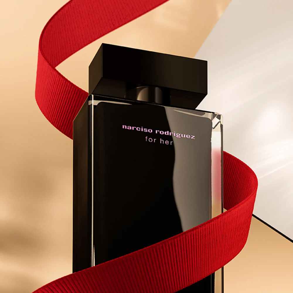 For Her Eau de Toilette Kit Regalo con Travel Size - Image 3