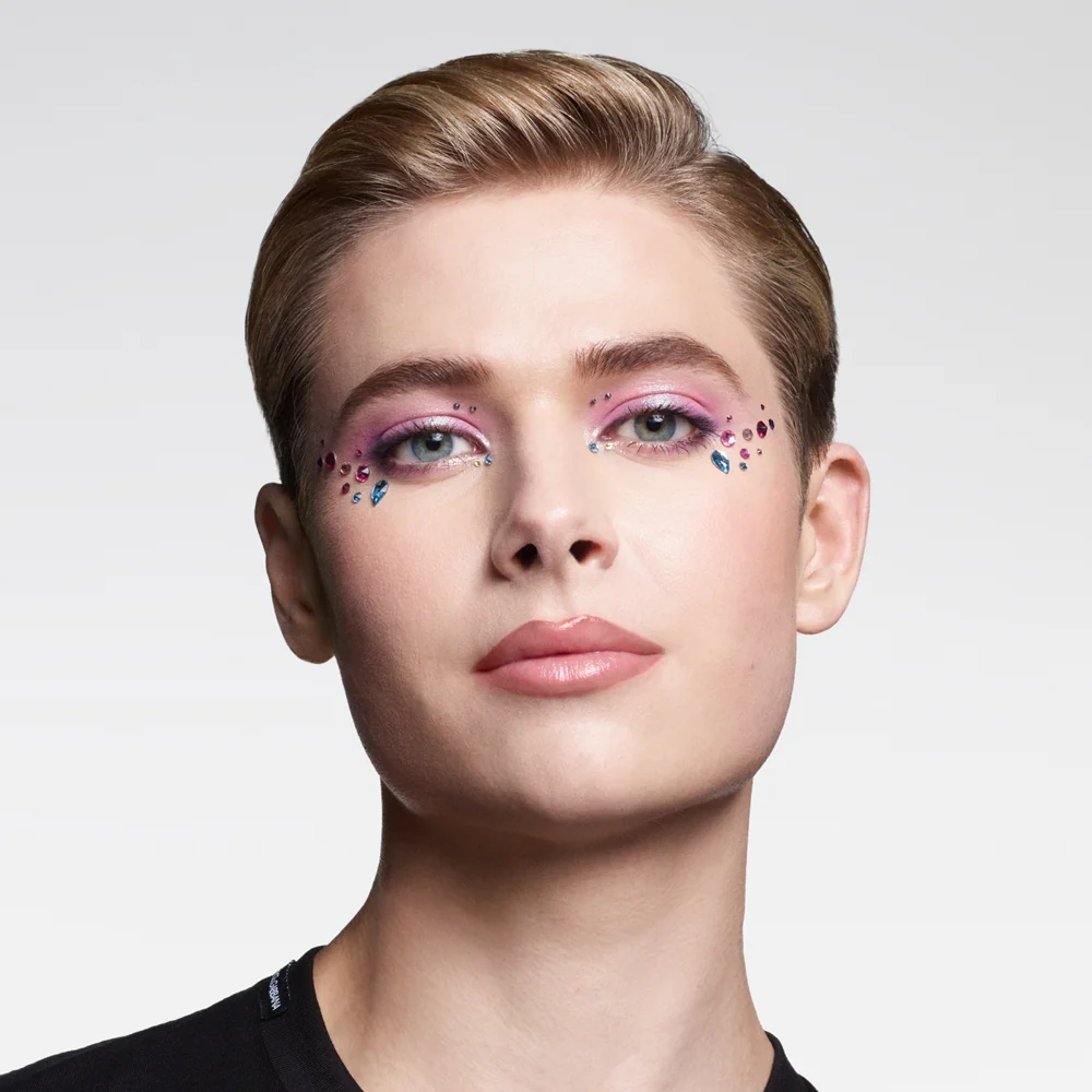 Kiss My Gloss! - Image 28