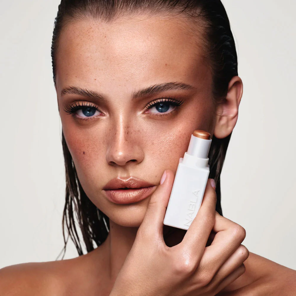 Nabla Art of Skin Glazing Stick - Image 2