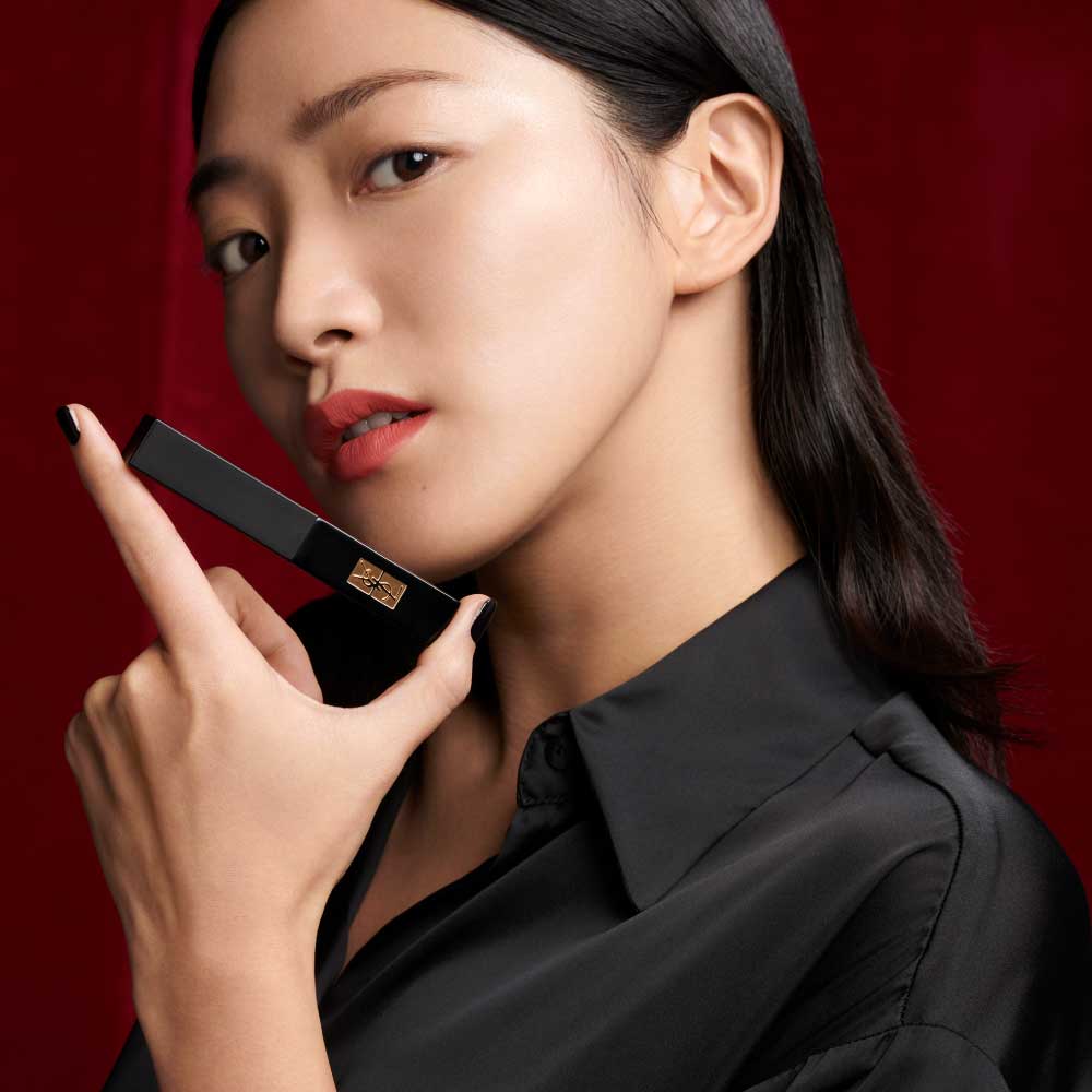 Yves Saint Laurent The Slim Velvet Radical - Image 27