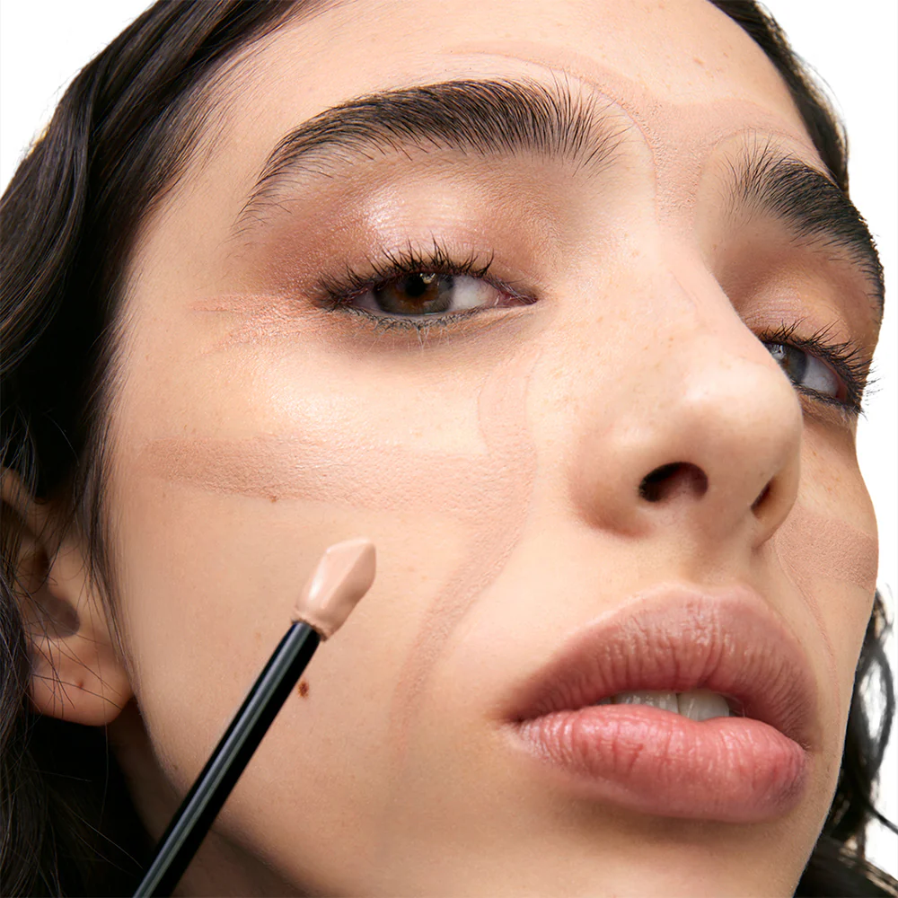 Yves Saint Laurent All hours concealer - Image 63